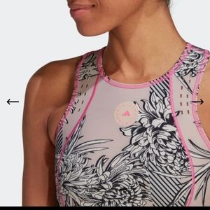 Top adidas by Stella McCartney